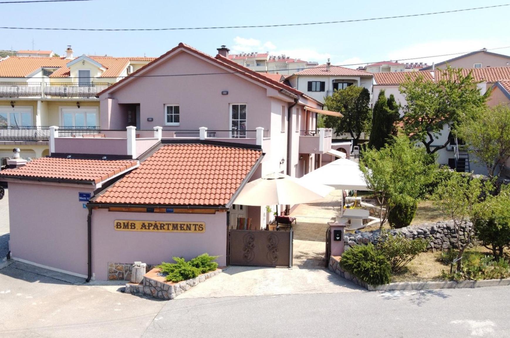 Bmb Apartments Senj  Luaran gambar