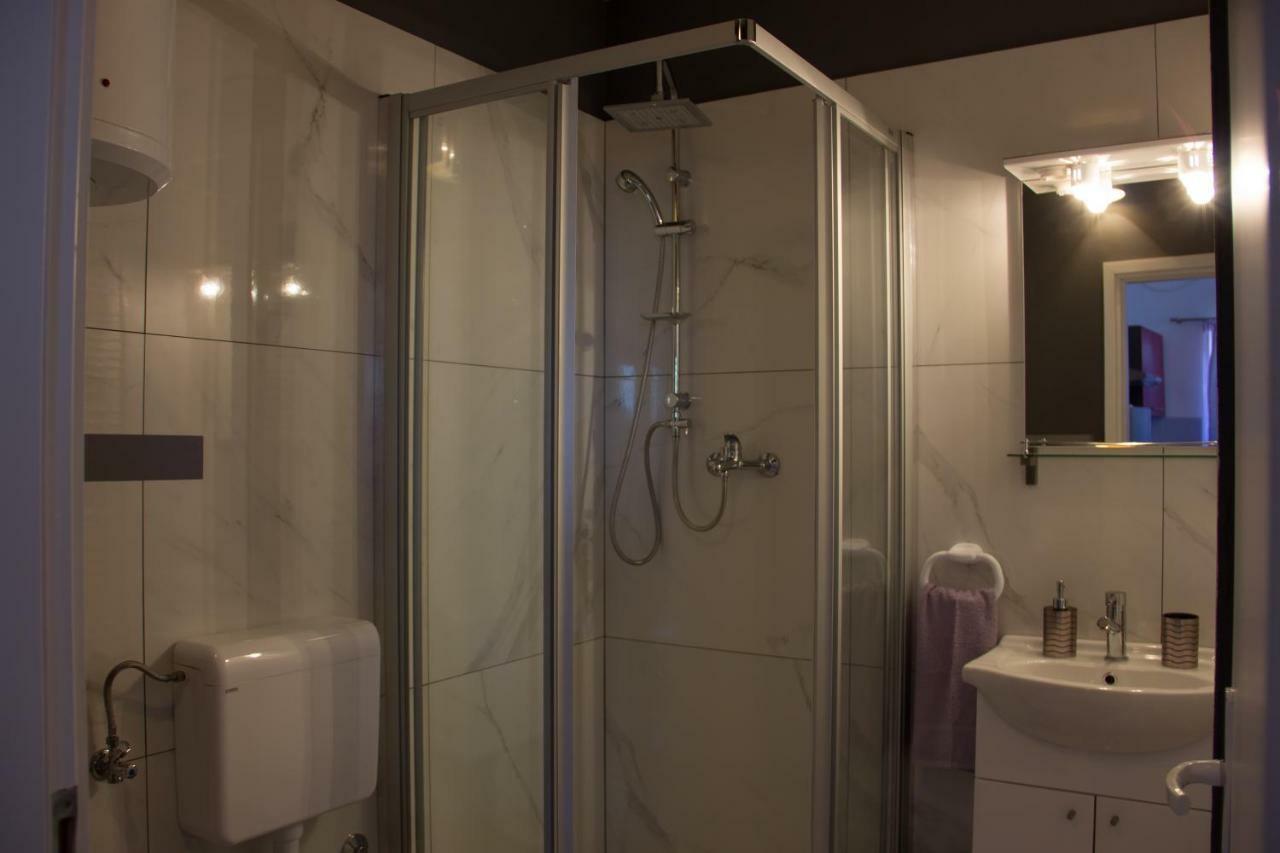 Bmb Apartments Senj  Luaran gambar