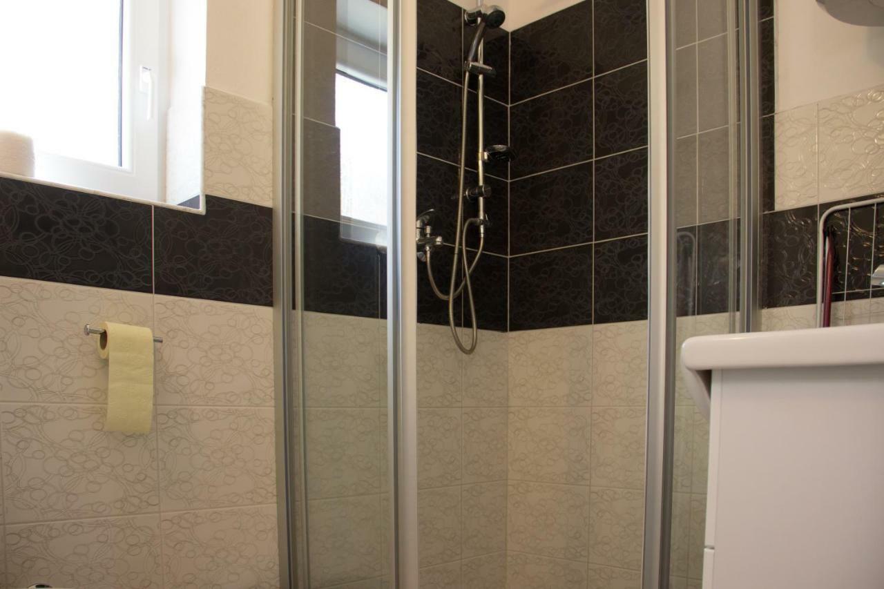 Bmb Apartments Senj  Luaran gambar